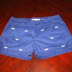Vineyard Vines Embroidered Whale Shorts - Size 2 - Preppy, Coastal, Summer
